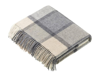 Block Windowpane Lambswool Throw - White/Grey - LOOMSHIRE - 1