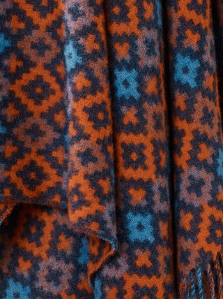 Dartmouth Shetland Pure New Wool Throw - Navy/Brick - LOOMSHIRE - 4