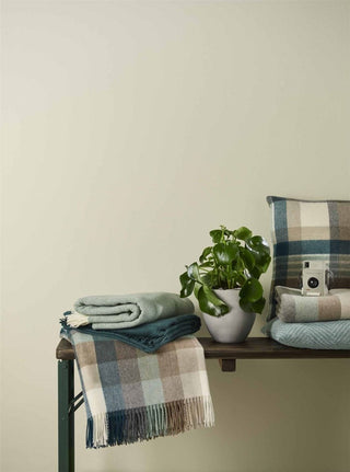 Harlequin Check Lambswool Throw - Eucalyptus - LOOMSHIRE - 3