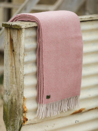 Herringbone Pure New Wool Throw - Dusky Pink/Pearl - LOOMSHIRE - 2