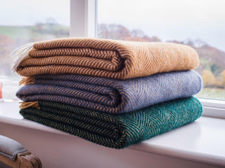 Herringbone Pure New Wool Throw - Navy/Mustard - LOOMSHIRE - 4