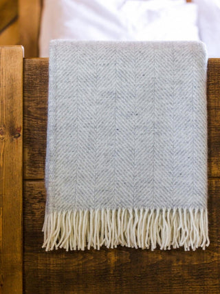 Herringbone Pure New Wool Throw - Silver Grey - LOOMSHIRE - 3