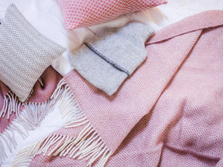 Honeycomb Pure New Wool Throw - Dusky Pink - LOOMSHIRE - 4
