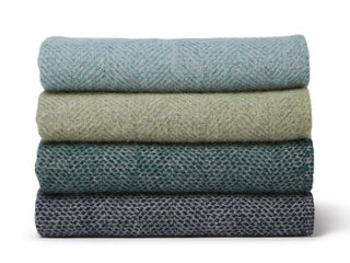 Honeycomb XL Pure New Wool Throw - Emerald/Grey - LOOMSHIRE - 4
