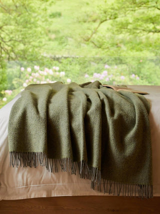 Honeycomb XL Pure New Wool Throw - Fern/Grey - LOOMSHIRE - 2