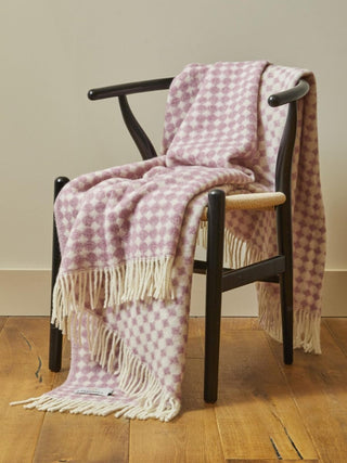 Jacquard Spot Pure New Wool Throw - Mulberry - LOOMSHIRE - 2