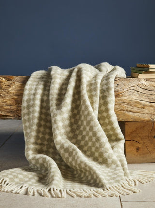 Jacquard Spot Pure New Wool Throw - Sage - LOOMSHIRE - 2