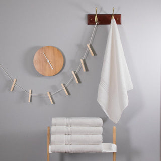 Luxury Bamboo Towel in White - LOOMSHIRE - 3
