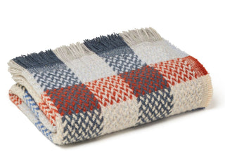 Random Check Celtic Weave Recycled Wool Throw - LOOMSHIRE - 3