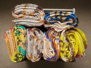 Small Checked Random Recycled Wool Blanket - LOOMSHIRE - 10