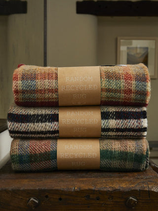 Small Checked Random Recycled Wool Blanket - LOOMSHIRE - 9