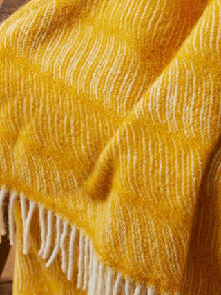 Twist Pure New Wool Throw - Yellow - LOOMSHIRE - 3