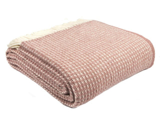 Waffle XL Pure New Wool Throw - Dusky Pink - LOOMSHIRE - 1