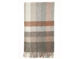 Woodale Pure New Wool Shetland Throw - Blush - LOOMSHIRE - 1